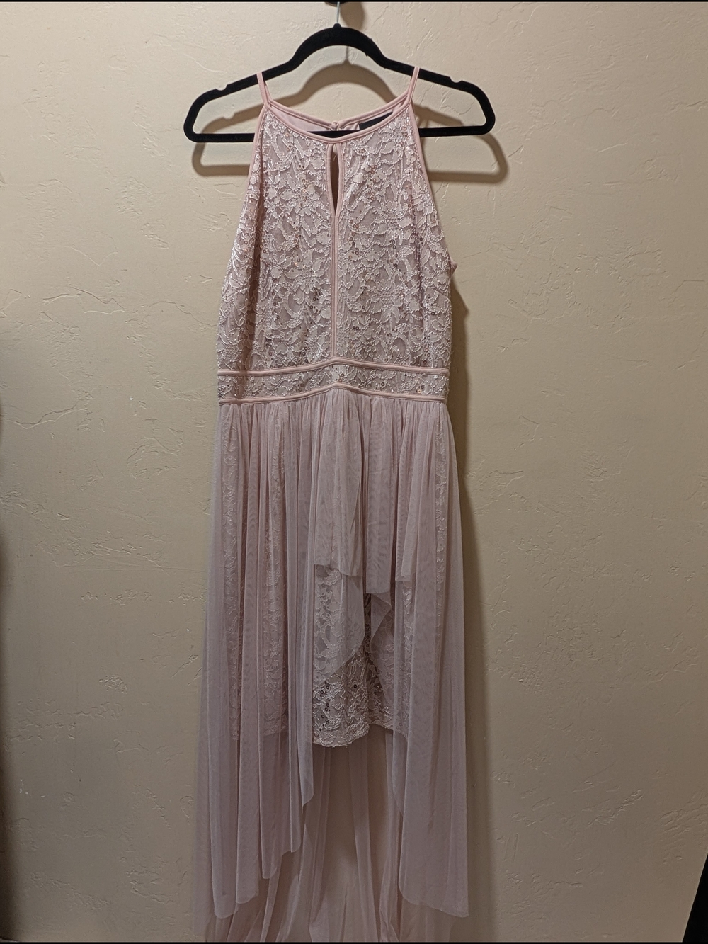NWT Woman's  Lovely Grace High-Low Halter Dress Blush Pink Lace W/ Sequins Large